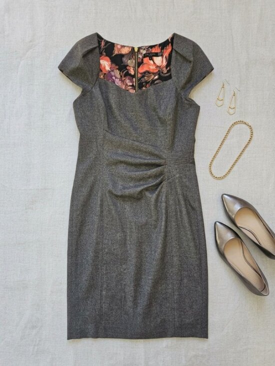 Ted Baker London Dresses & Skirts - Ted Baker Gray Wool Sheath Dress Cap Sleeve Sweetheart Neckline Lined Size M 8